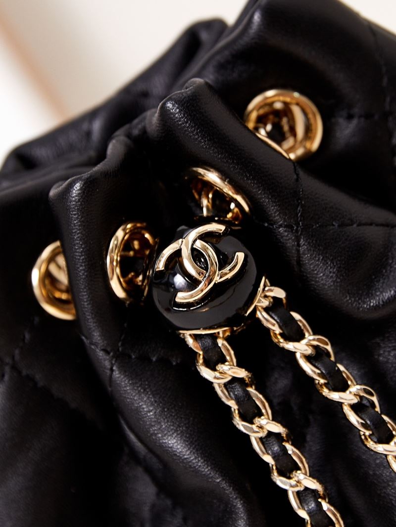 Ch**el bucket bags